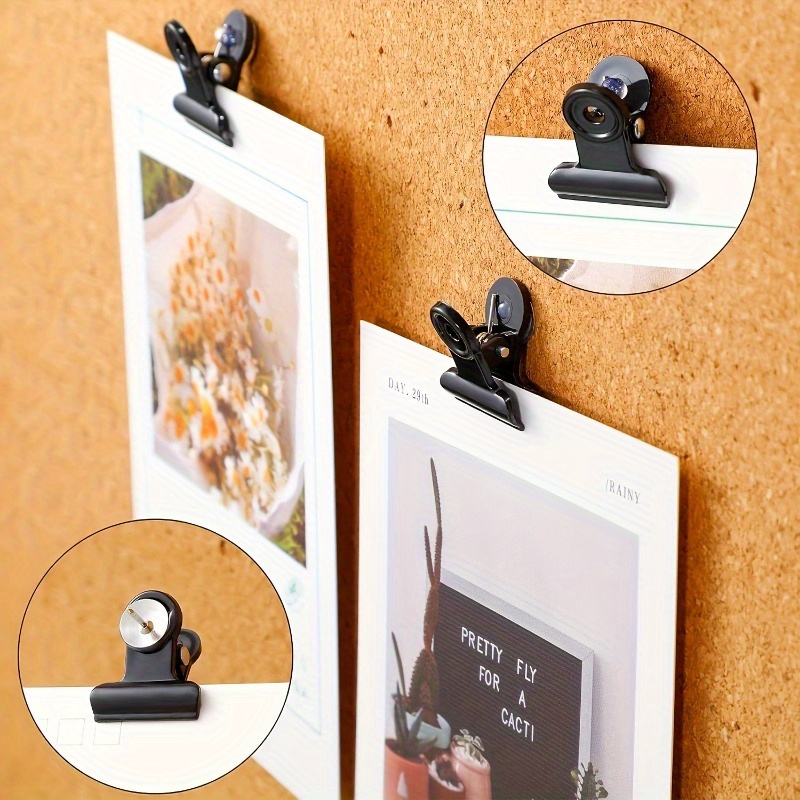Bulletin Board Cork - Push-pins, clips, kurk, prikbord, duimspijkers, papierclips,